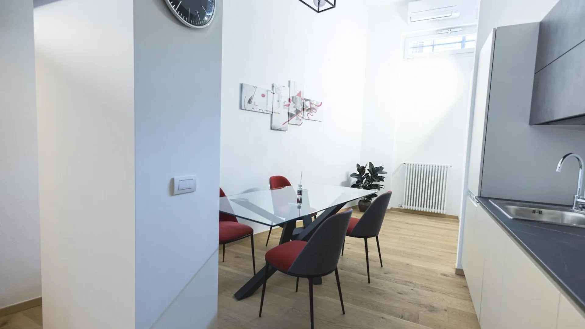 Apartamento Loft La Sedia Rossa - Centro Storico Milán Italia